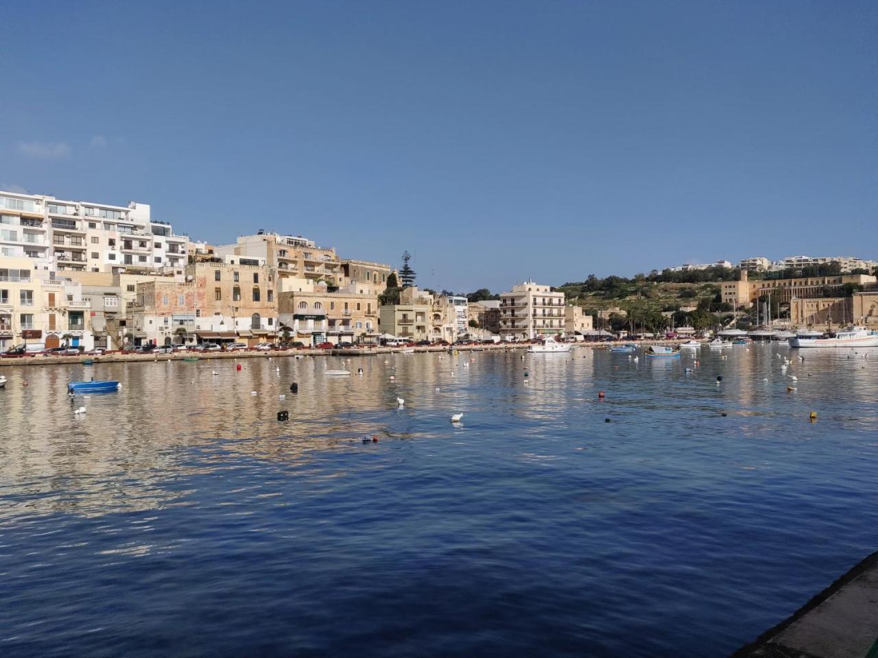 Apartmán Panoramic Penthouse In Marsascala Which Enjoys Sea And Country Views Marsaskala Exteriér fotografie