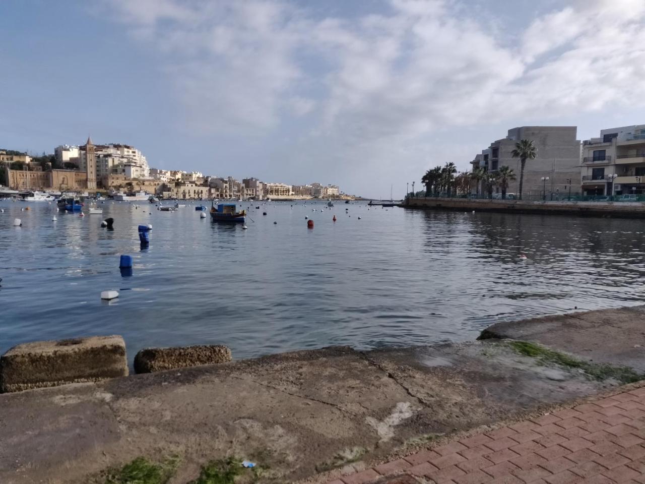 Apartmán Panoramic Penthouse In Marsascala Which Enjoys Sea And Country Views Marsaskala Exteriér fotografie
