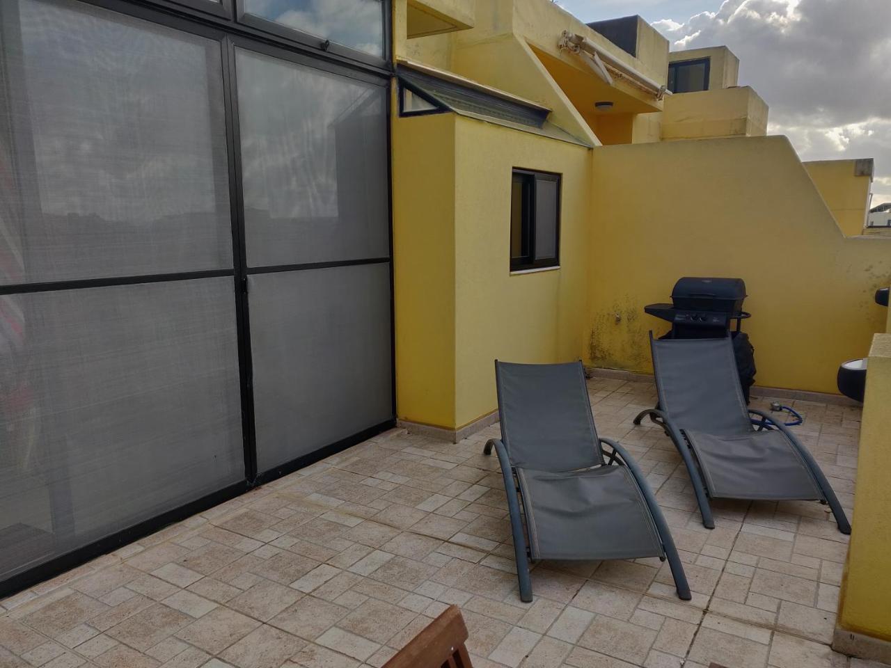 Apartmán Panoramic Penthouse In Marsascala Which Enjoys Sea And Country Views Marsaskala Exteriér fotografie