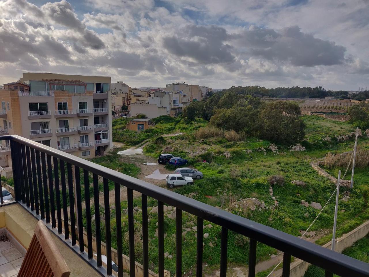 Apartmán Panoramic Penthouse In Marsascala Which Enjoys Sea And Country Views Marsaskala Exteriér fotografie